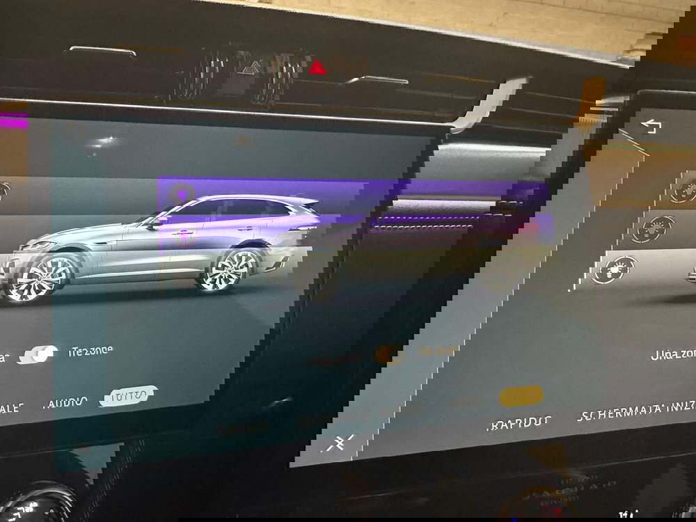 Jaguar F-Pace usata a Novara (13)