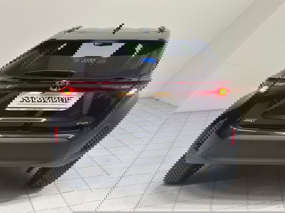 Toyota Yaris Cross nuova a Novara (7)