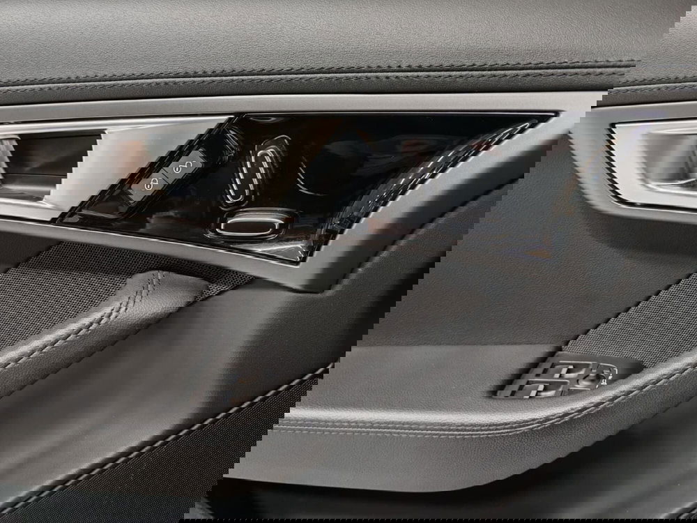 Jaguar F-Type Coupé usata a Novara (11)