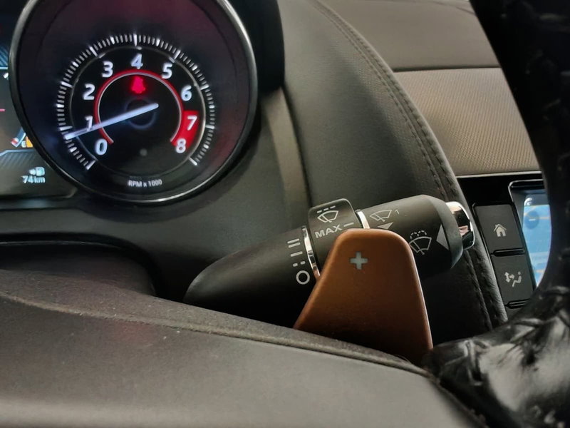 Jaguar F-Type Coupé usata a Novara (14)