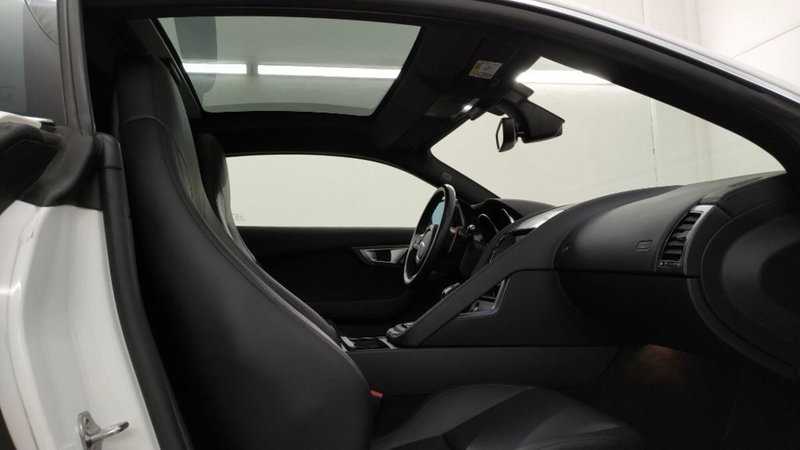 Jaguar F-Type Coupé usata a Novara (3)