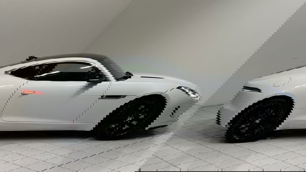 Jaguar F-Type Coupé usata a Novara (6)