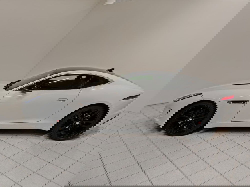 Jaguar F-Type Coupé usata a Novara (7)