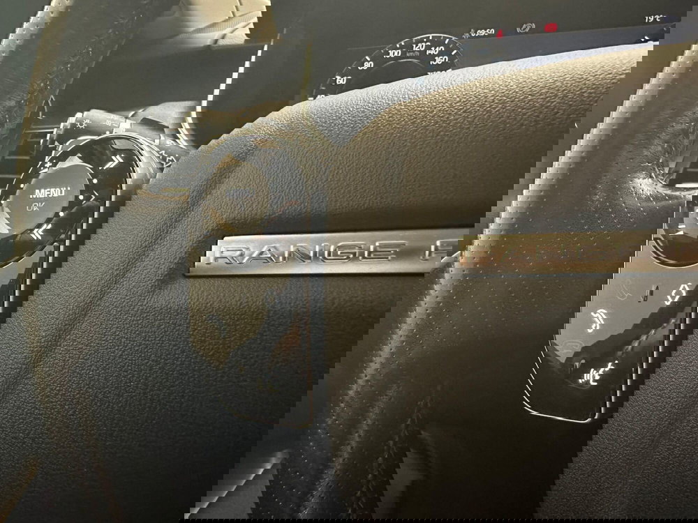 Land Rover Range Rover Sport usata a Novara (20)