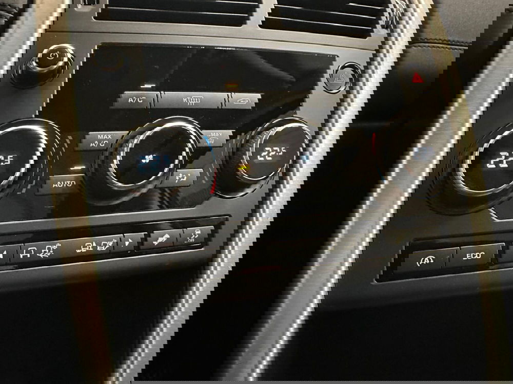 Land Rover Discovery Sport usata a Novara (12)