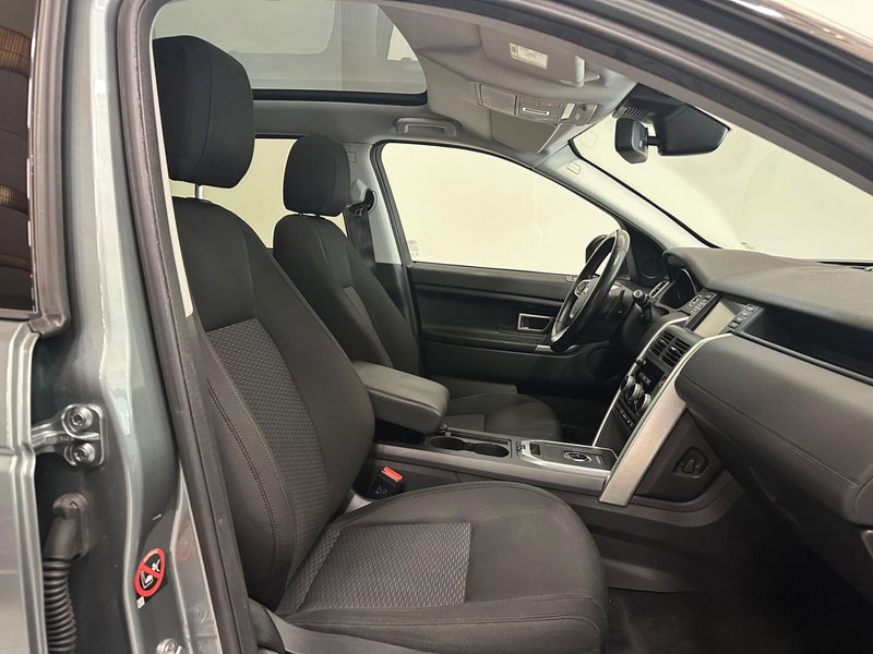 Land Rover Discovery Sport usata a Novara (3)