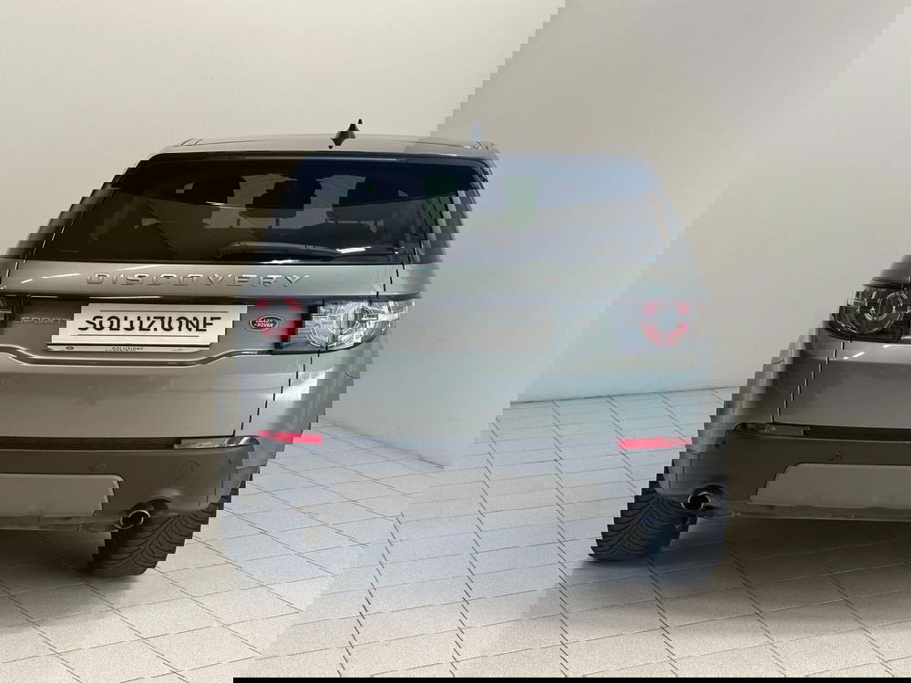 Land Rover Discovery Sport usata a Novara (7)