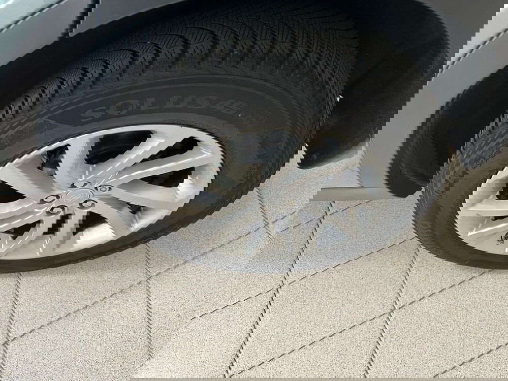 Land Rover Discovery Sport usata a Novara (9)