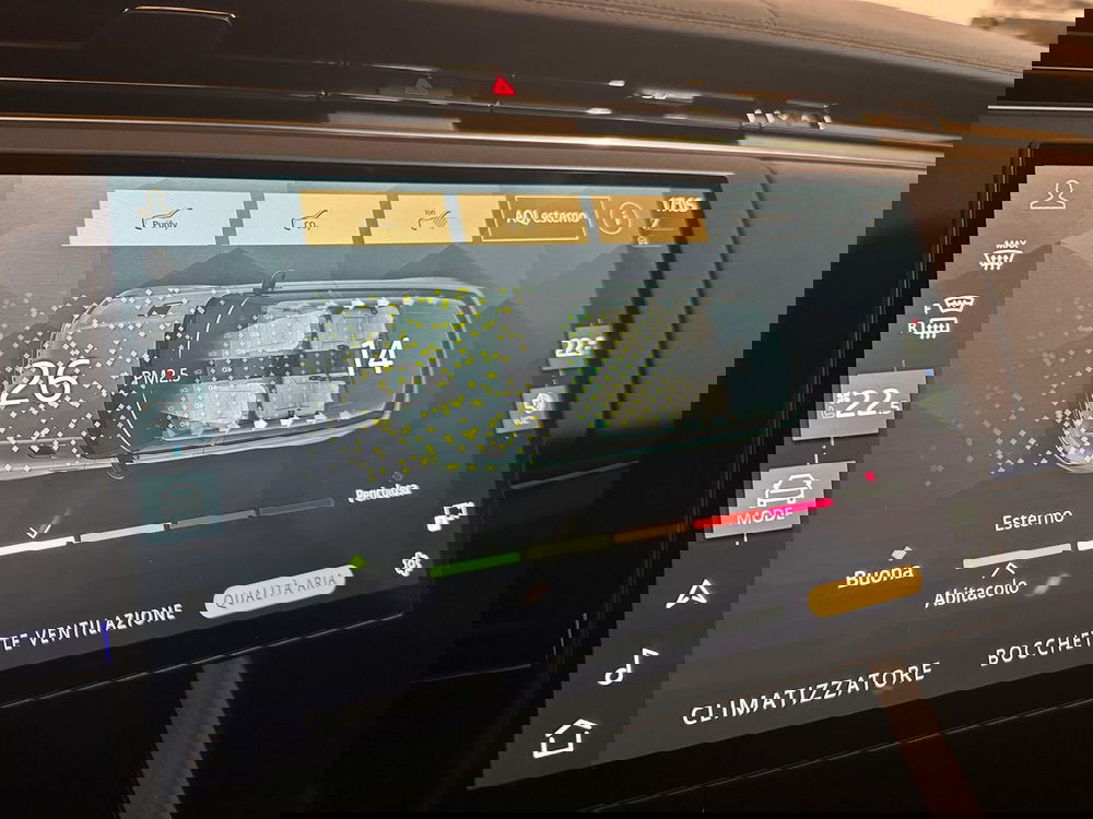 Land Rover Range Rover Velar usata a Novara (15)