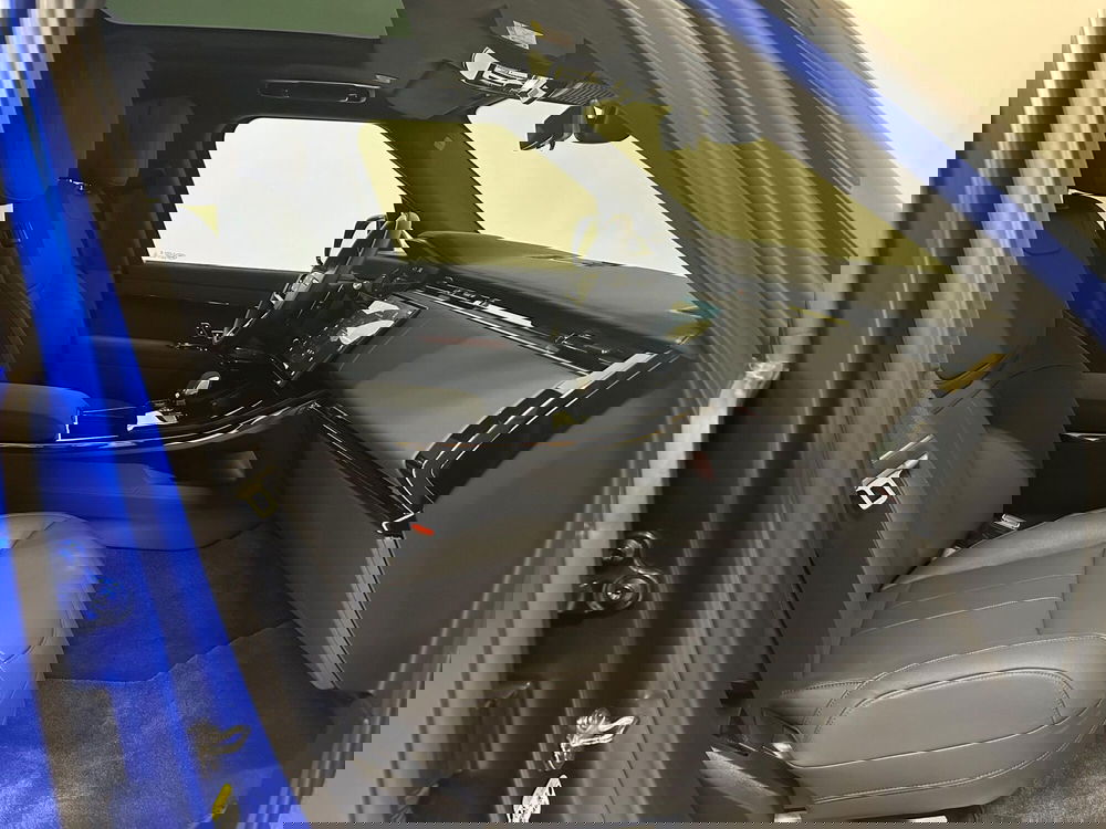 Land Rover Range Rover Velar usata a Novara (3)