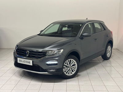 Volkswagen T-Roc 1.6 TDI SCR Business BlueMotion Technology del 2021 usata a Novara