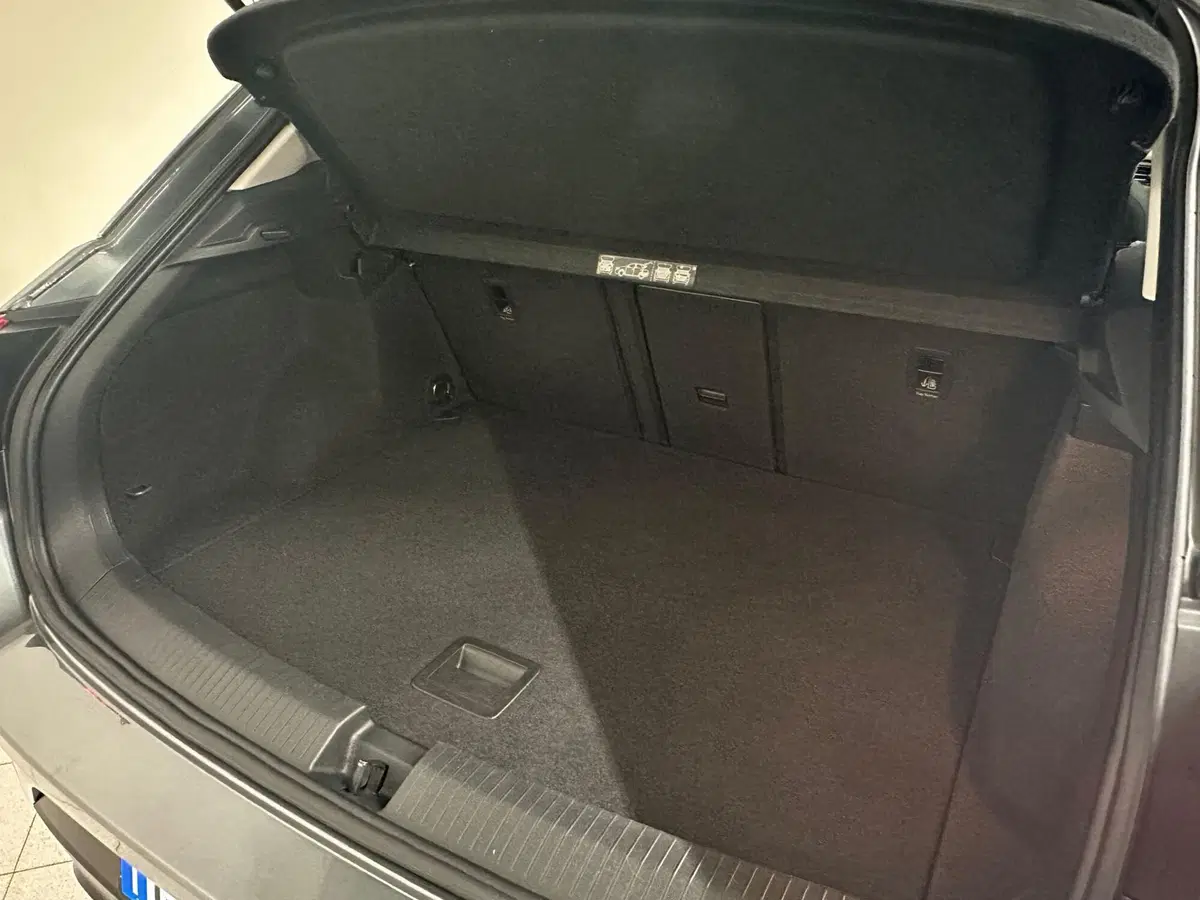 Volkswagen T-Roc usata a Novara (10)