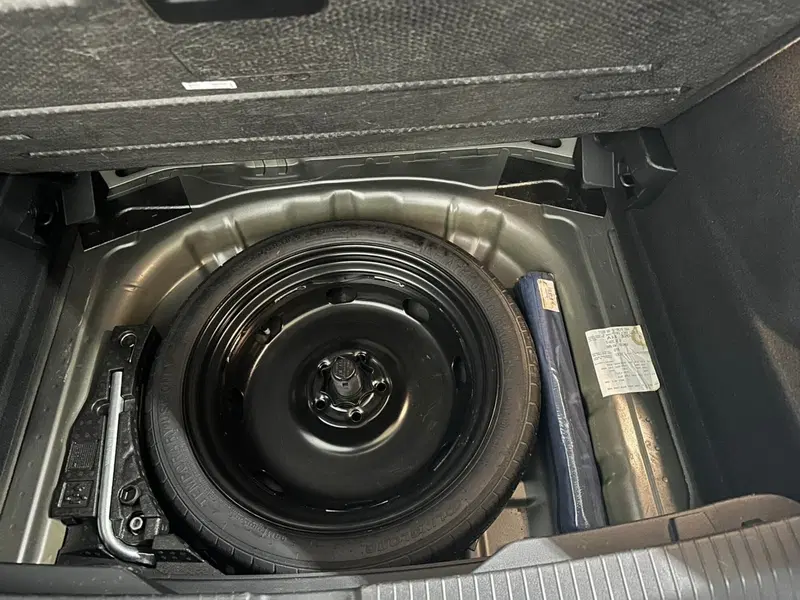 Volkswagen T-Roc usata a Novara (11)