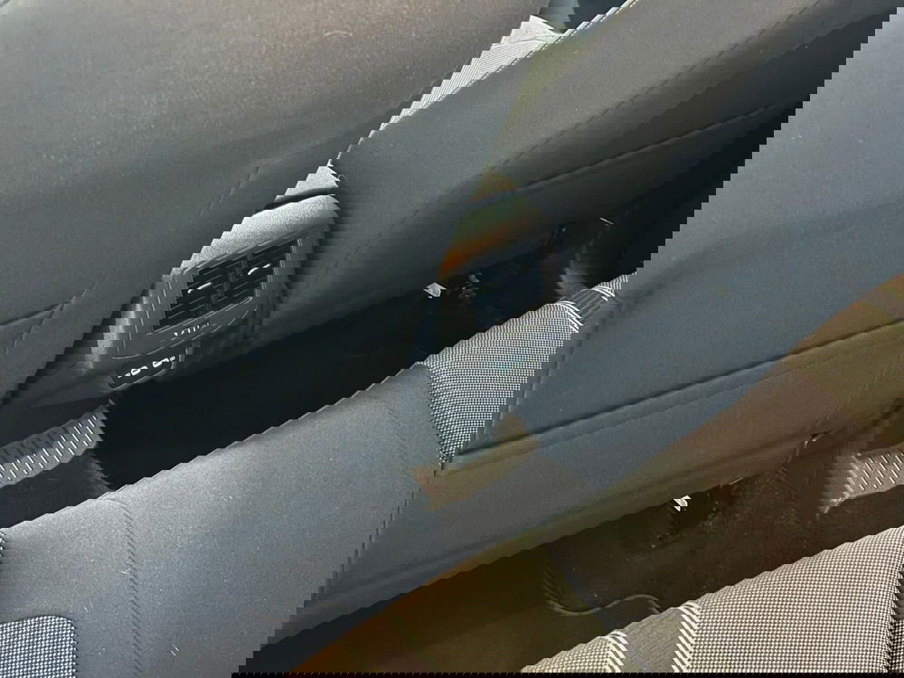 Volkswagen T-Roc usata a Novara (14)