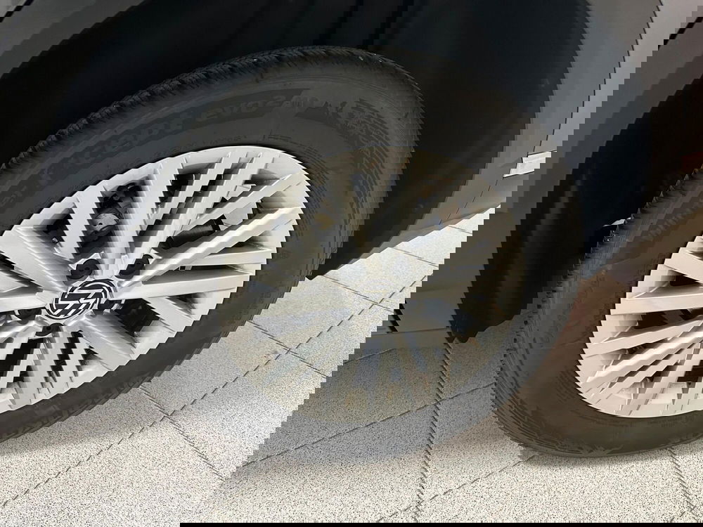 Volkswagen T-Roc usata a Novara (15)