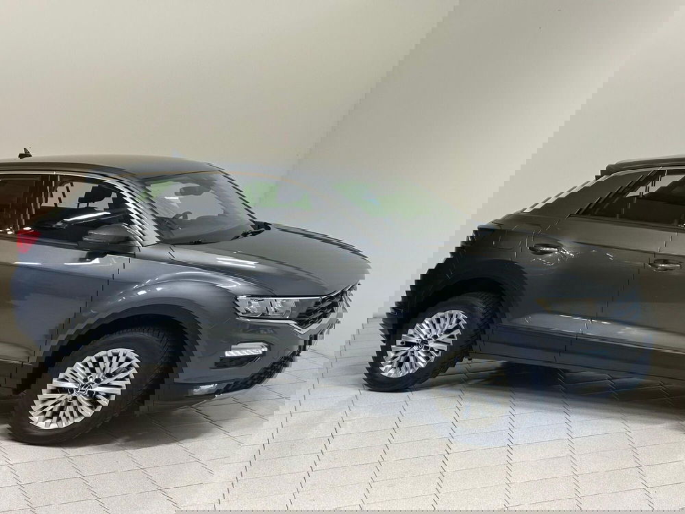 Volkswagen T-Roc usata a Novara (17)