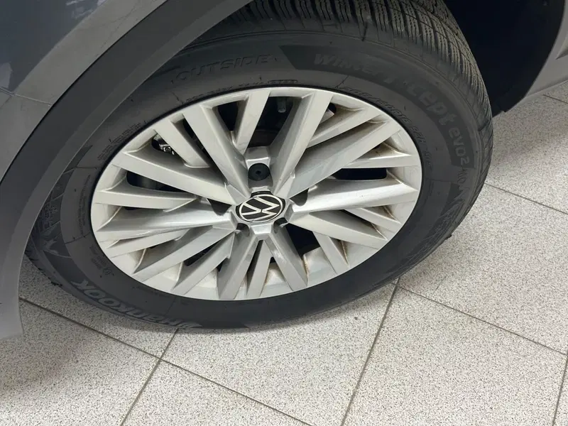 Volkswagen T-Roc usata a Novara (20)