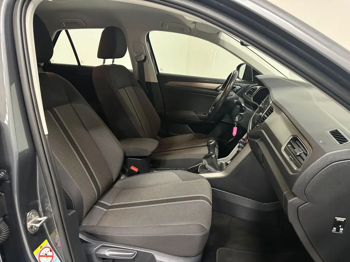 Volkswagen T-Roc usata a Novara (3)