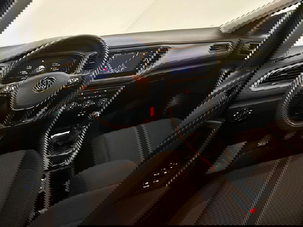 Volkswagen T-Roc usata a Novara (4)