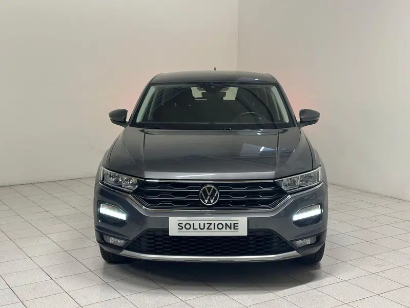 Volkswagen T-Roc usata a Novara (8)
