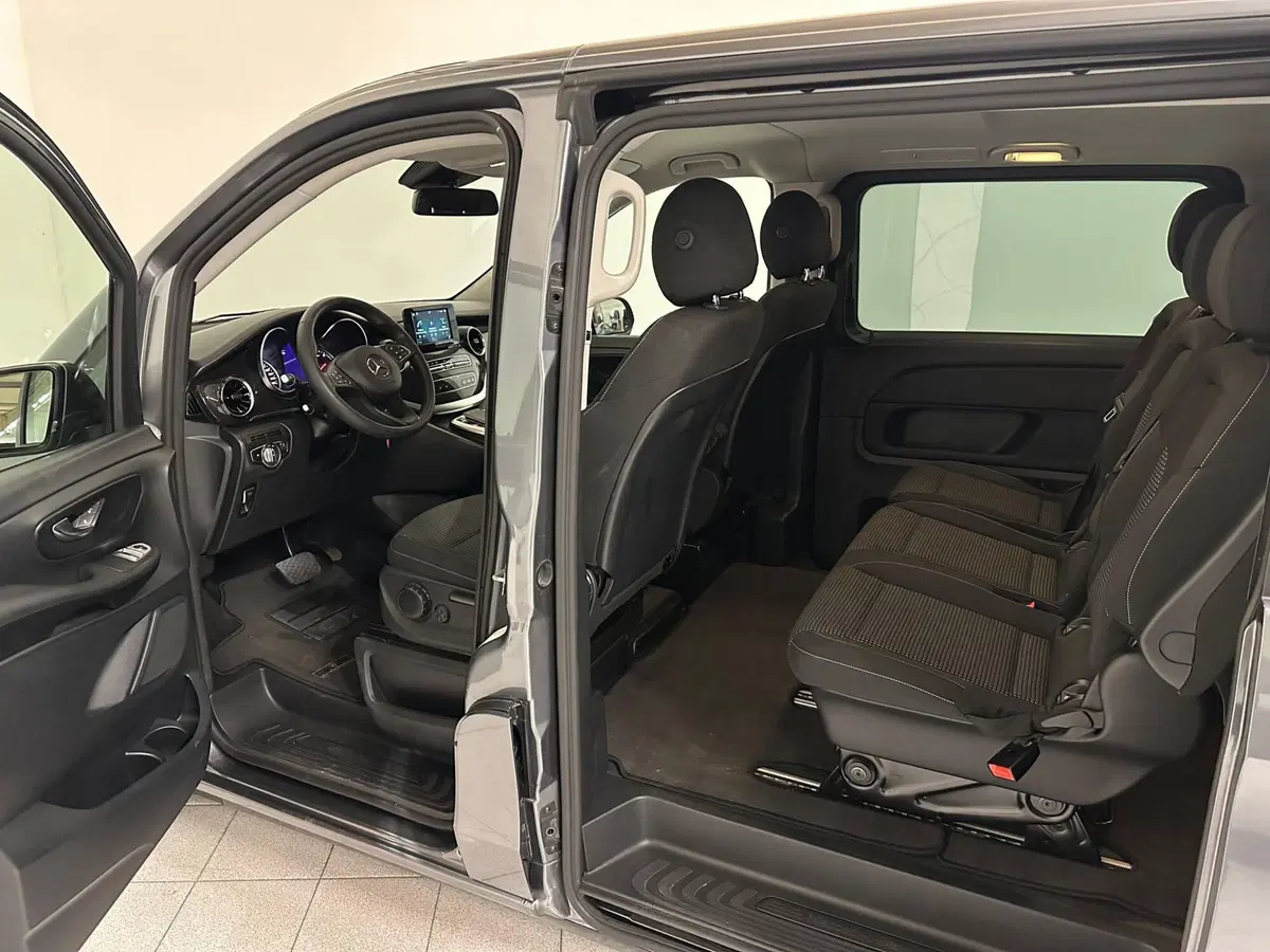 Mercedes-Benz Classe V usata a Novara (10)