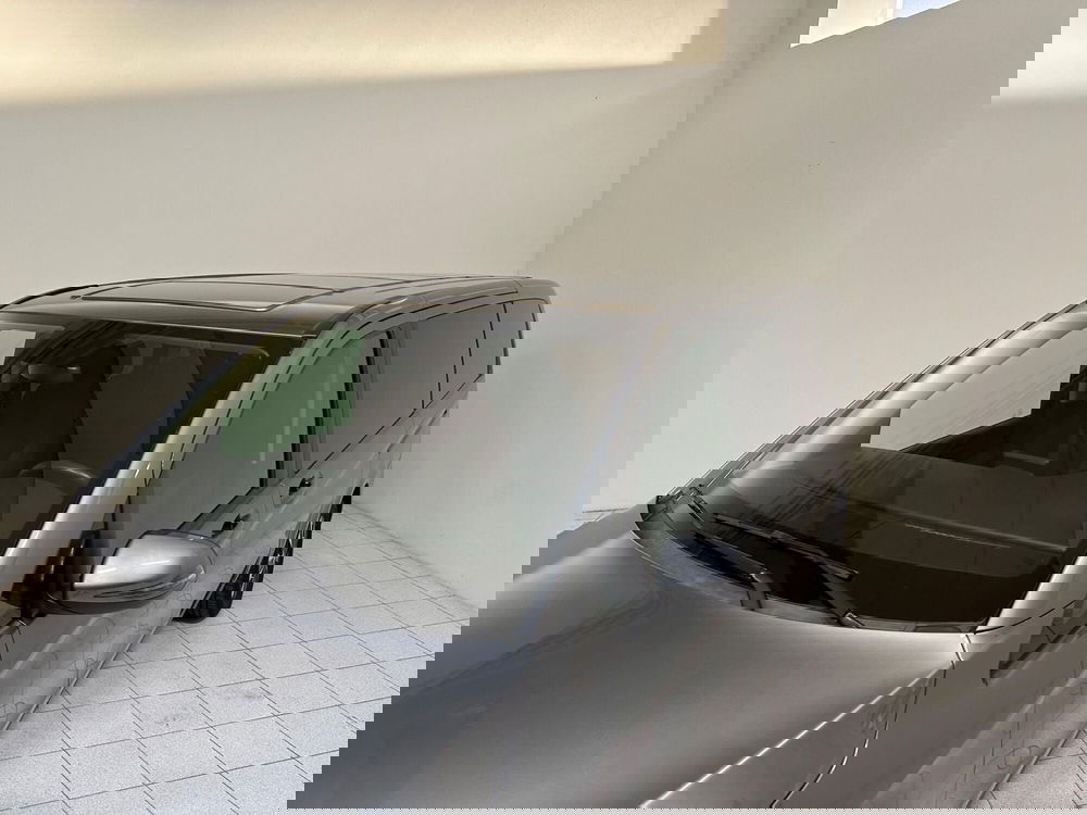 Mercedes-Benz Classe V usata a Novara (18)