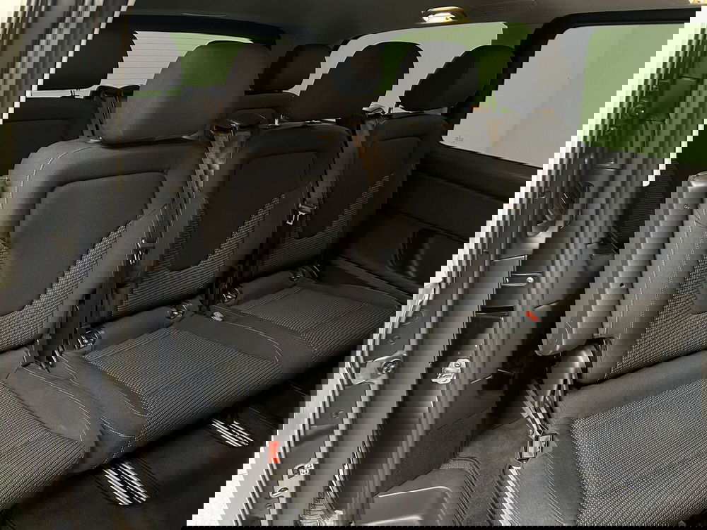 Mercedes-Benz Classe V usata a Novara (5)