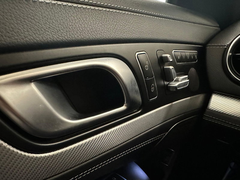 Mercedes-Benz SL usata a Novara (13)