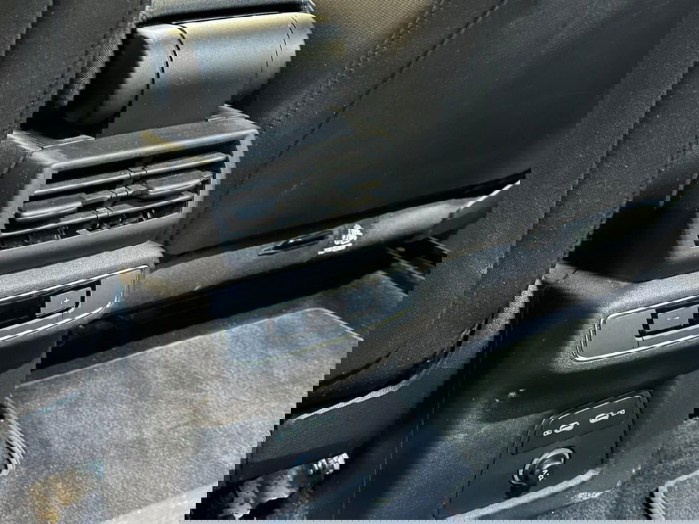 Audi Q4 usata a Novara (12)