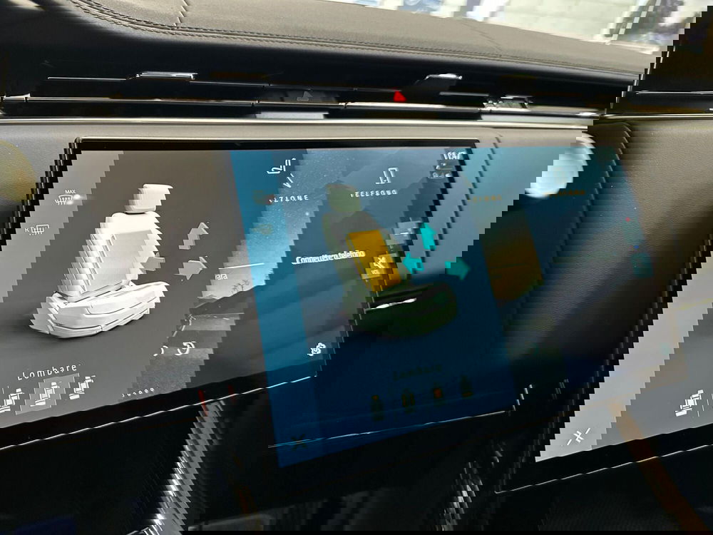 Land Rover Range Rover Sport usata a Novara (12)