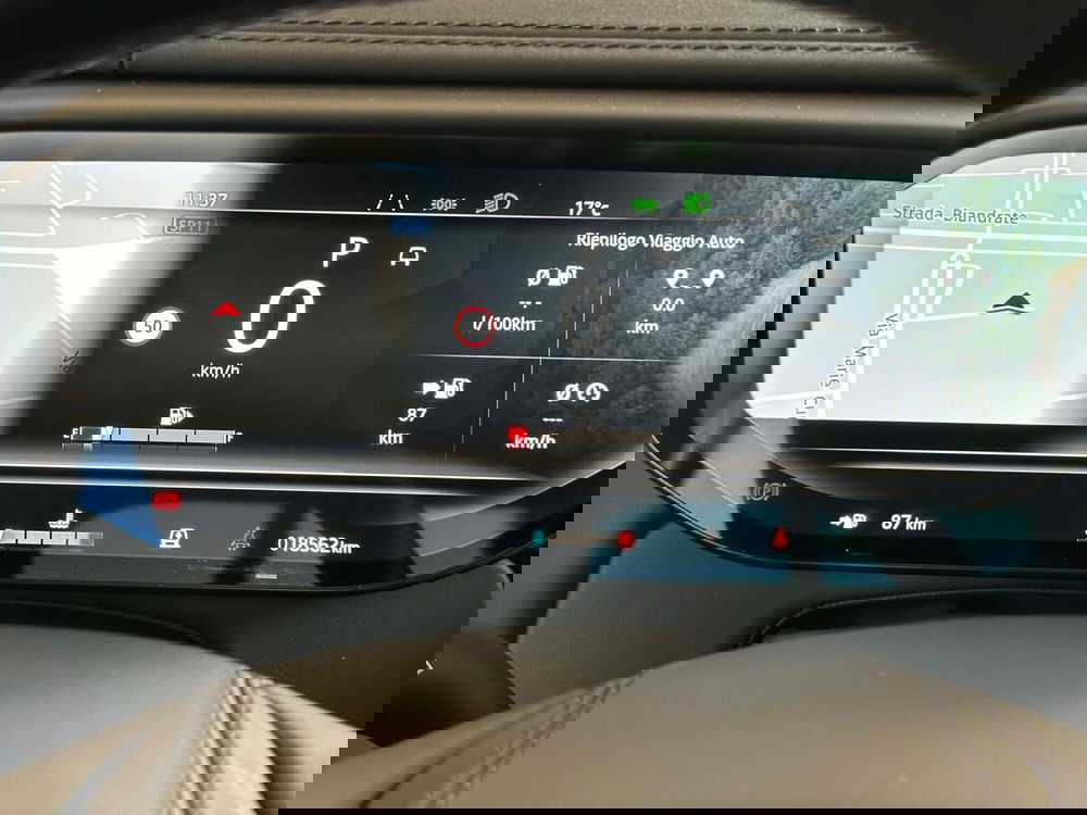 Land Rover Range Rover Sport usata a Novara (14)