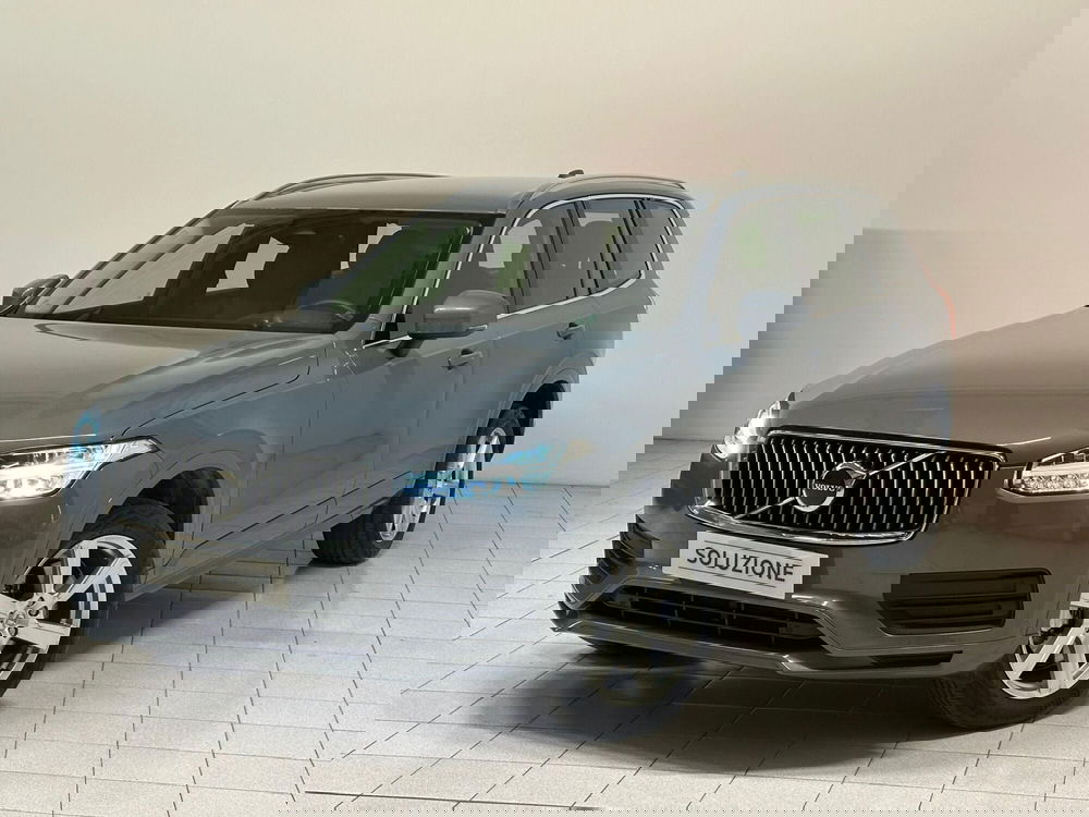Volvo XC90 usata a Novara