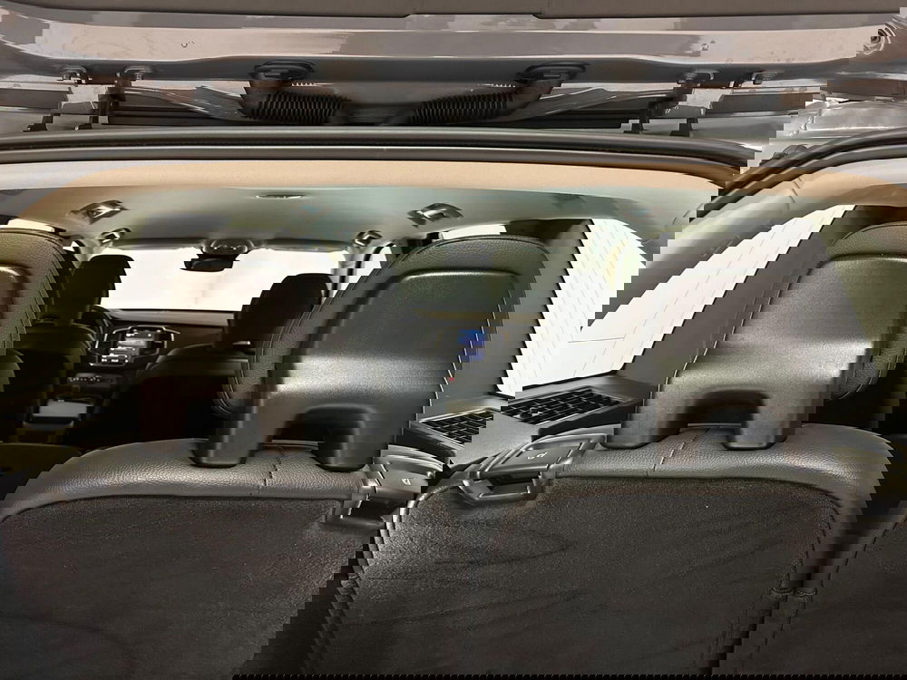Volvo XC90 usata a Novara (14)