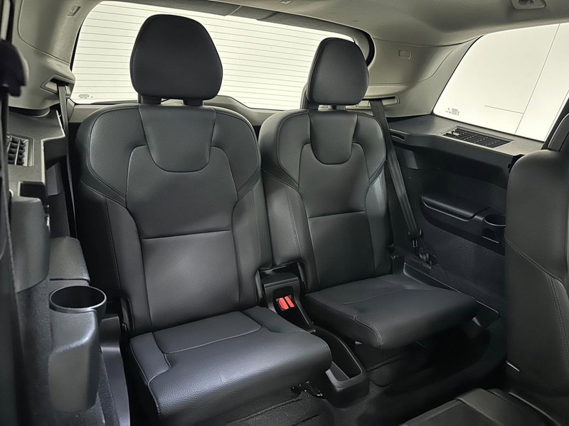 Volvo XC90 usata a Novara (6)