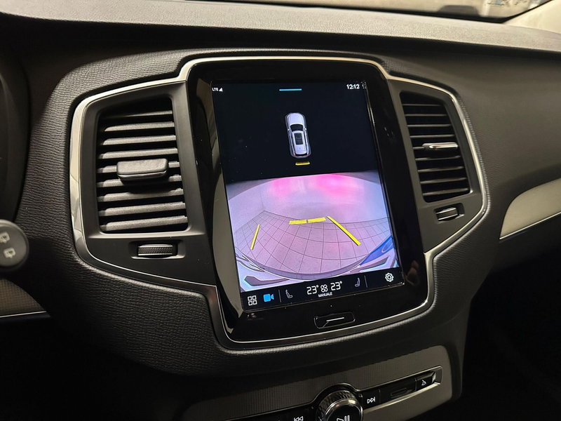 Volvo XC90 usata a Novara (9)
