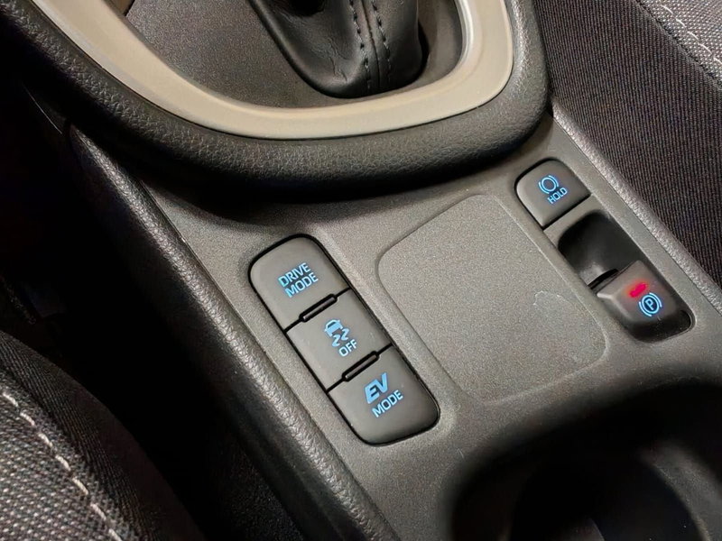 Toyota Yaris usata a Novara (14)