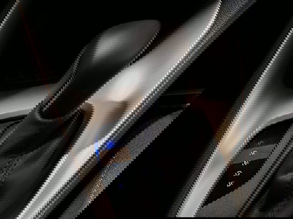 Toyota Yaris usata a Novara (15)