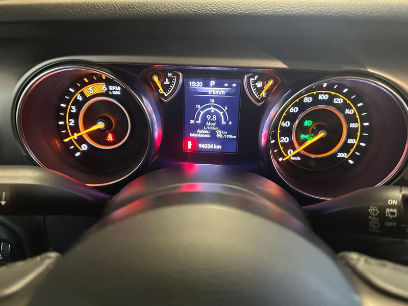 Jeep Wrangler usata a Novara (11)