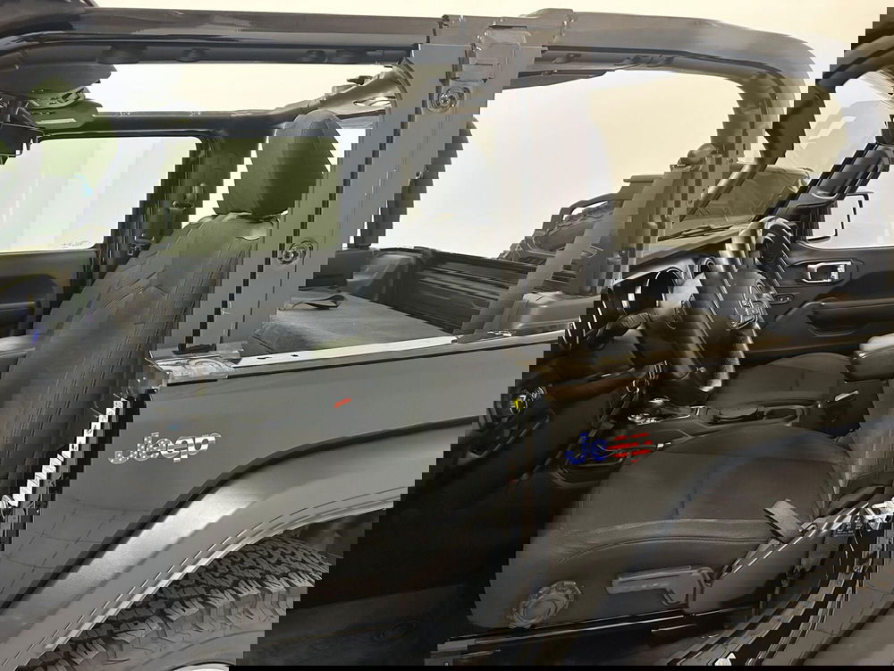 Jeep Wrangler usata a Novara (15)