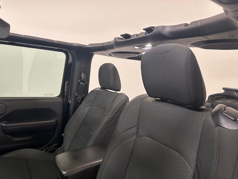Jeep Wrangler usata a Novara (19)