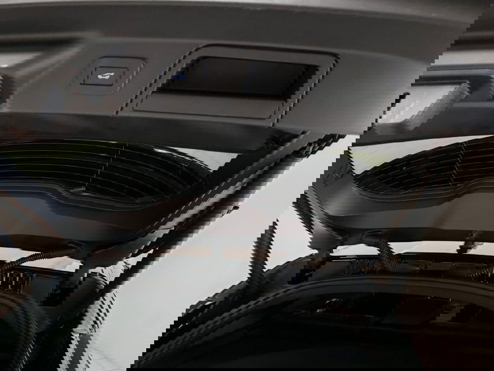 Land Rover Range Rover Velar usata a Novara (17)