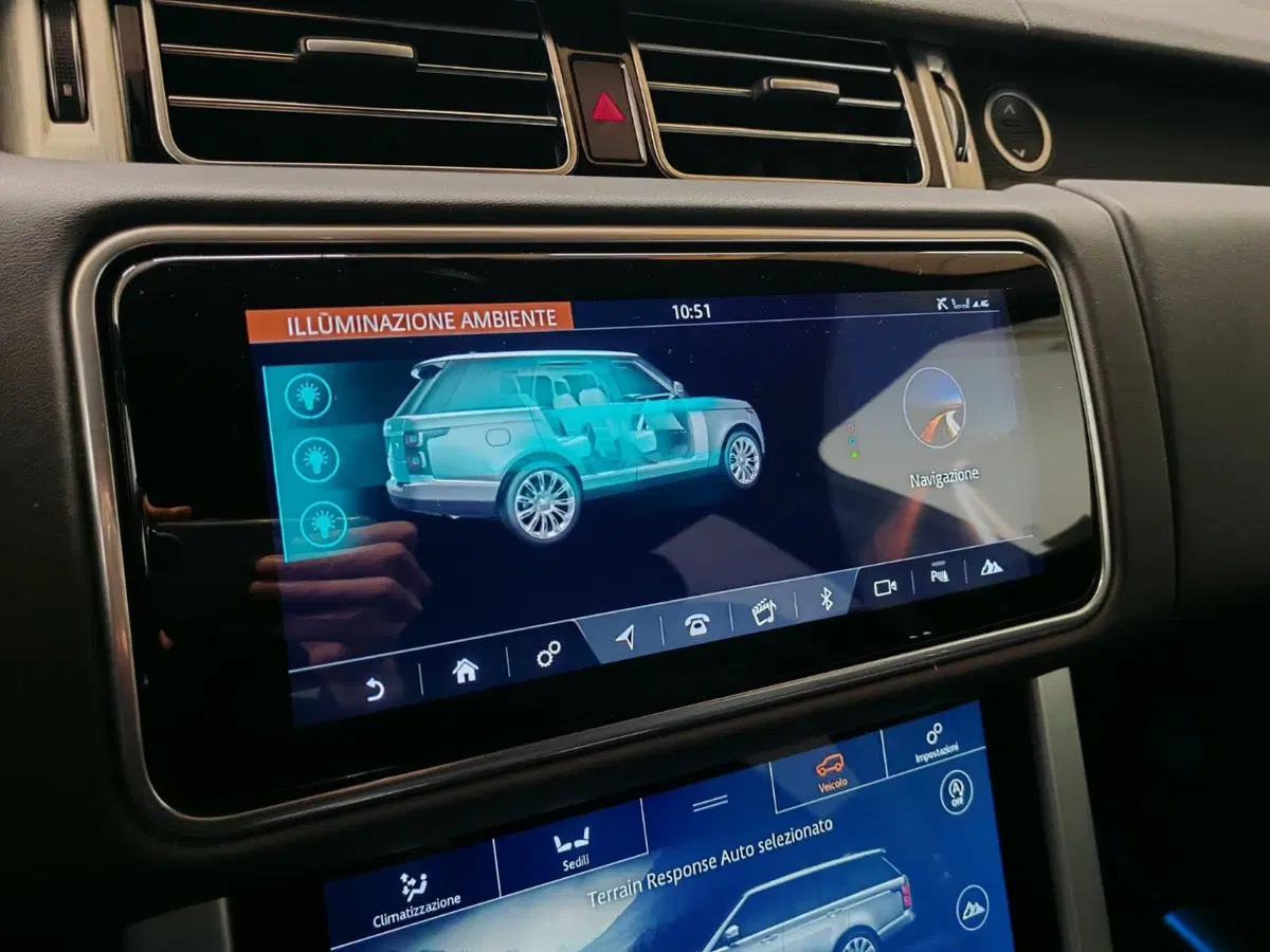 Land Rover Range Rover usata a Novara (14)