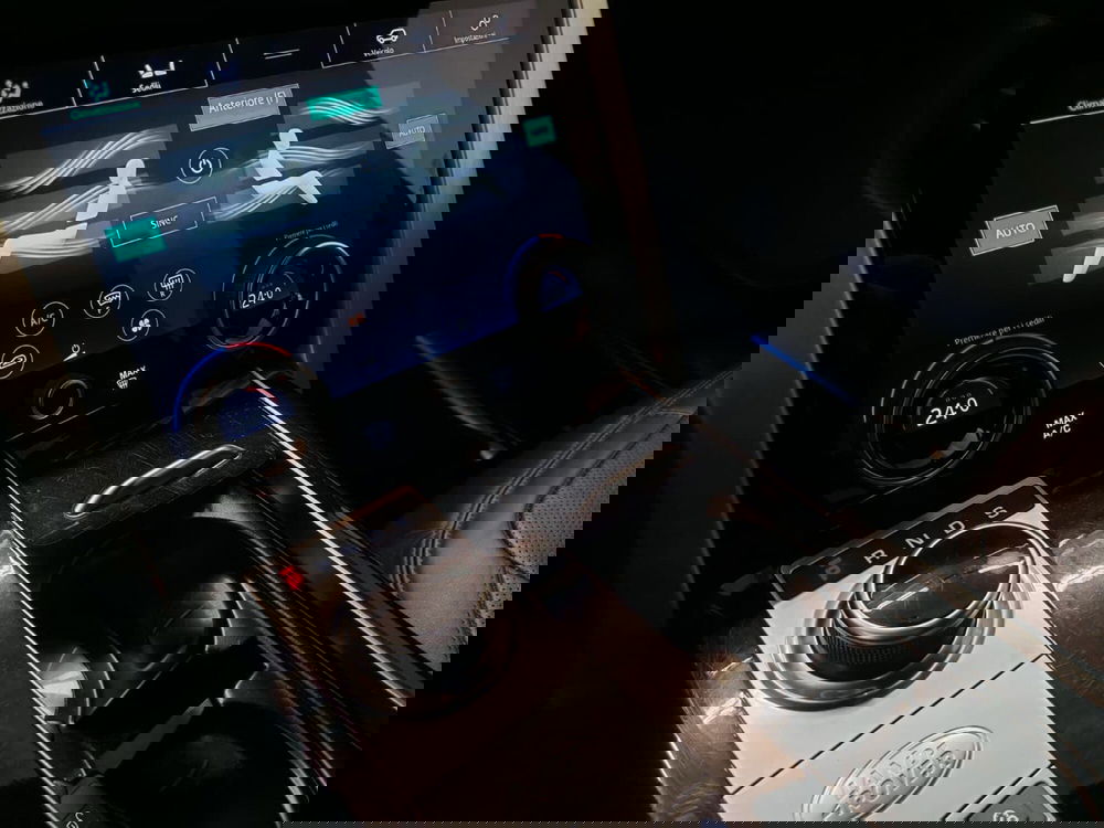 Land Rover Range Rover usata a Novara (15)