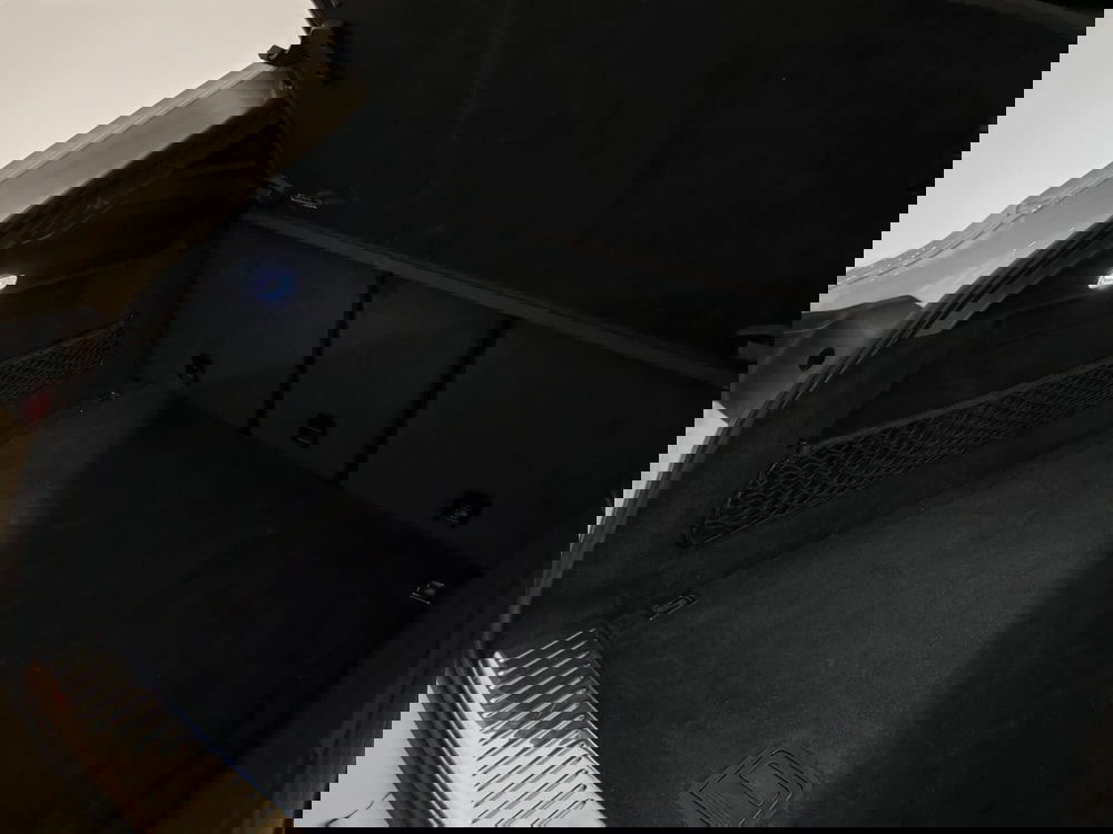 Porsche Cayenne usata a Novara (17)