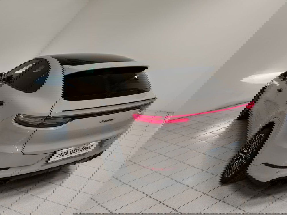 Porsche Cayenne usata a Novara (18)