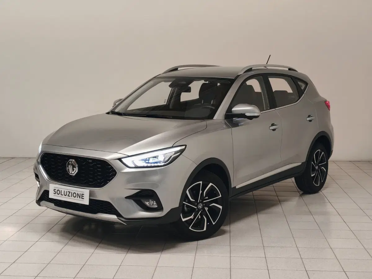 Mg ZS usata a Novara