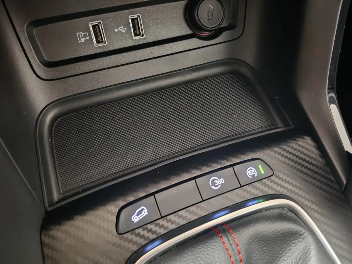 Mg ZS usata a Novara (16)