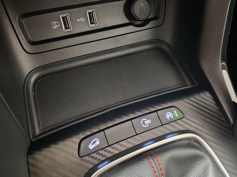 Mg ZS usata a Novara (16)