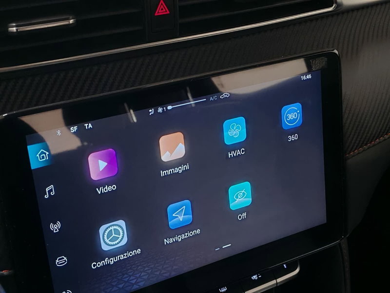 Mg ZS usata a Novara (17)