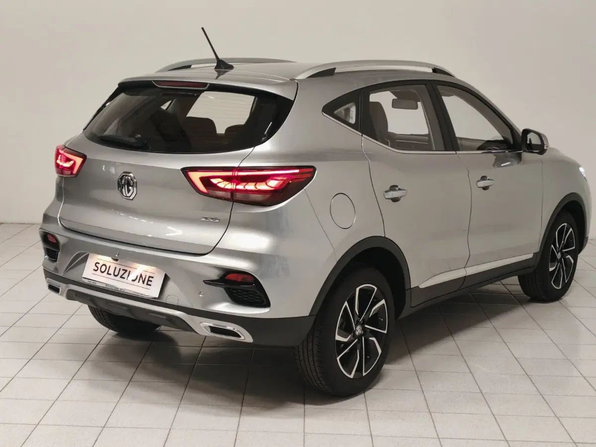 Mg ZS usata a Novara (2)